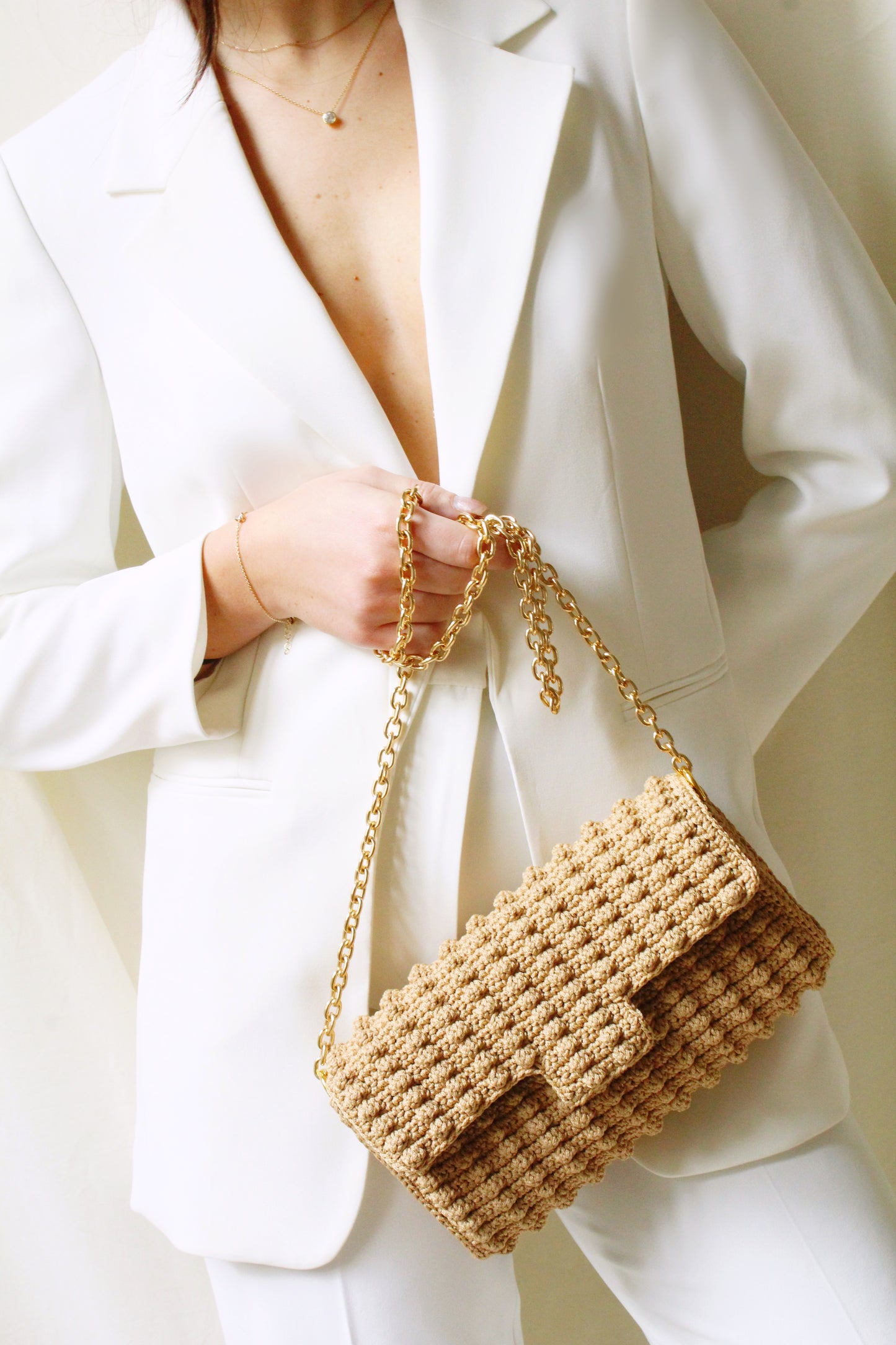 MILANO CLUTCH SAND